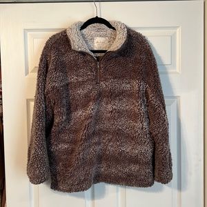 Altard State fuzzy Pullover